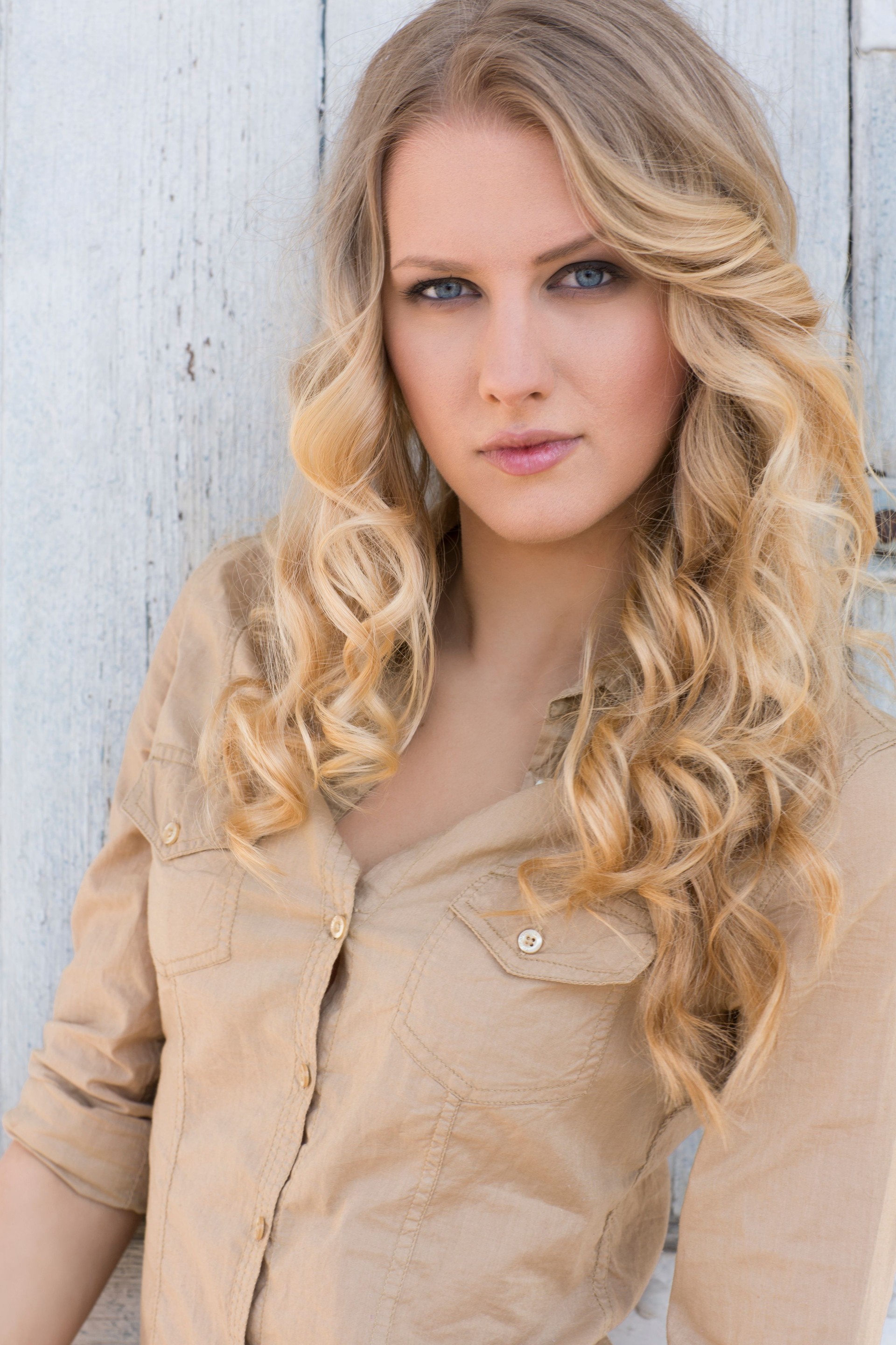 - Lisa M Rachael